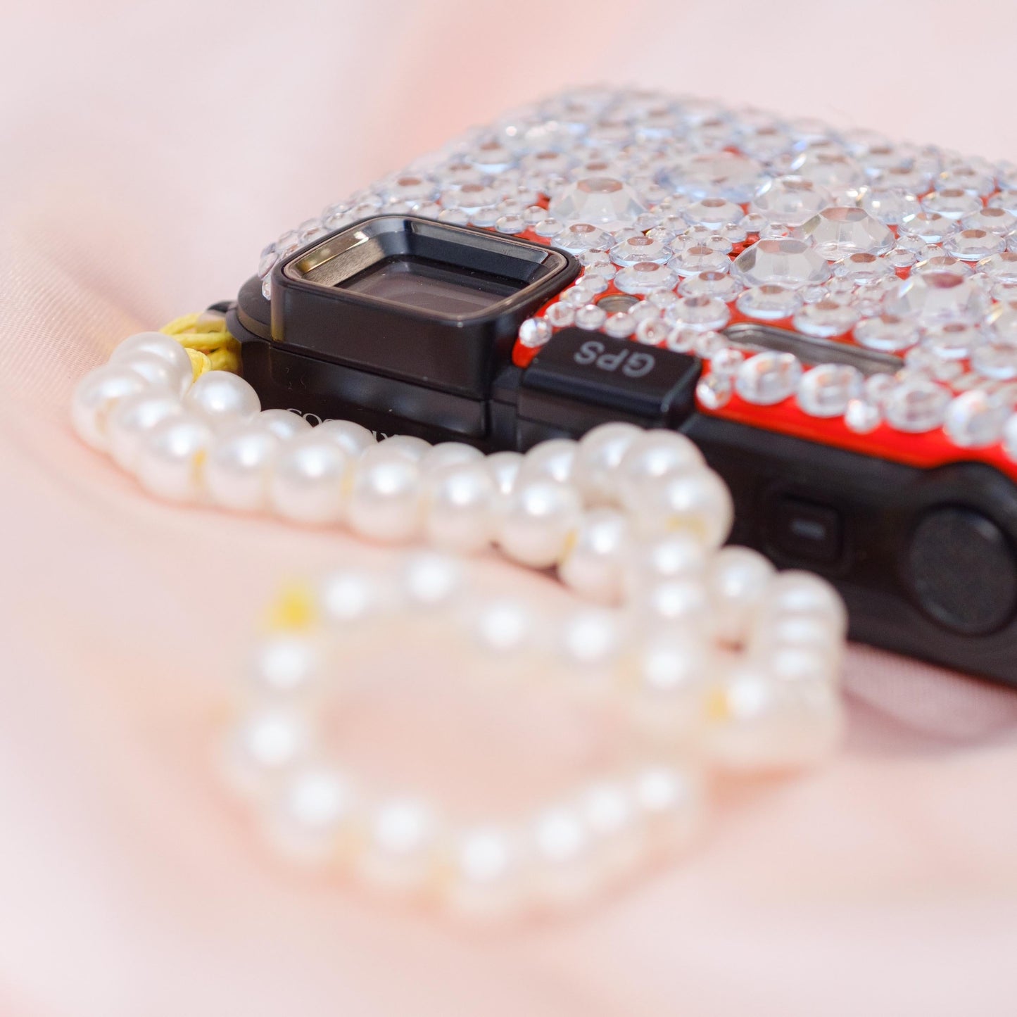 Geniune Cute y2k aesthetic digicam Nikon Coolpix AW 100 waterproof camera with beaded strap PreOwned