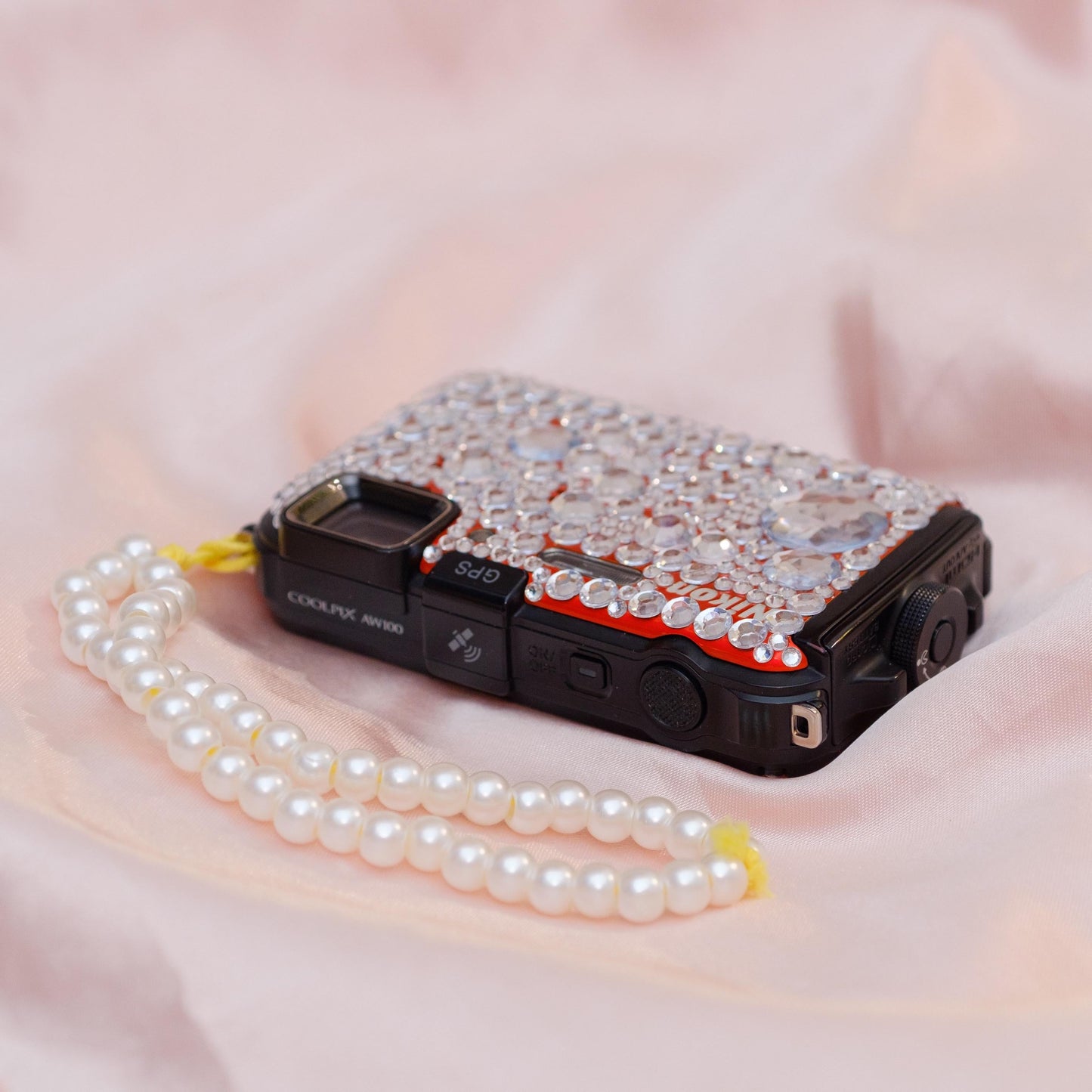 Geniune Cute y2k aesthetic digicam Nikon Coolpix AW 100 waterproof camera with beaded strap PreOwned