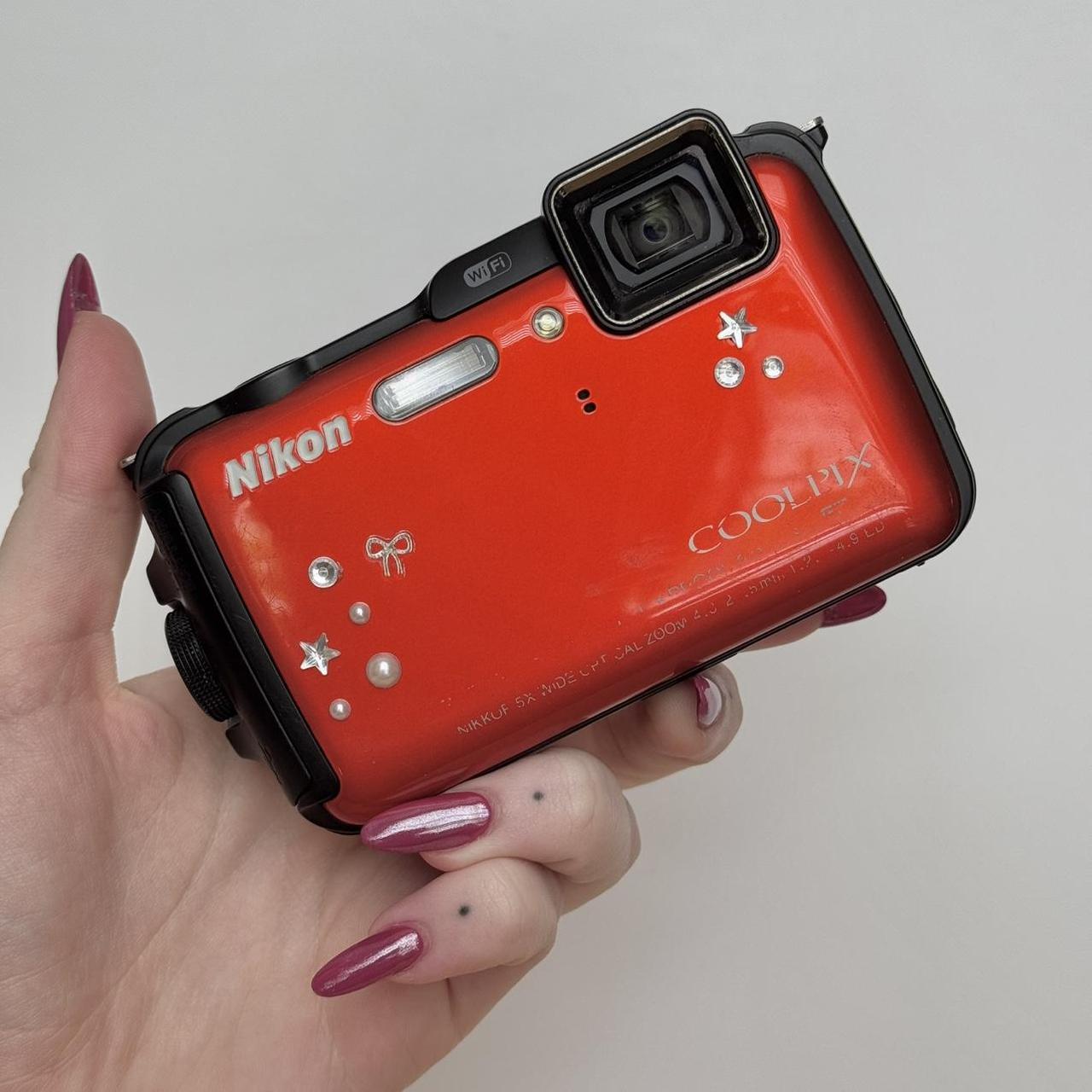 Geniune Pre-Owend Nikon Coolpix AW120 Digital Camera ‧˚ 🍊⋆˚ ⊹