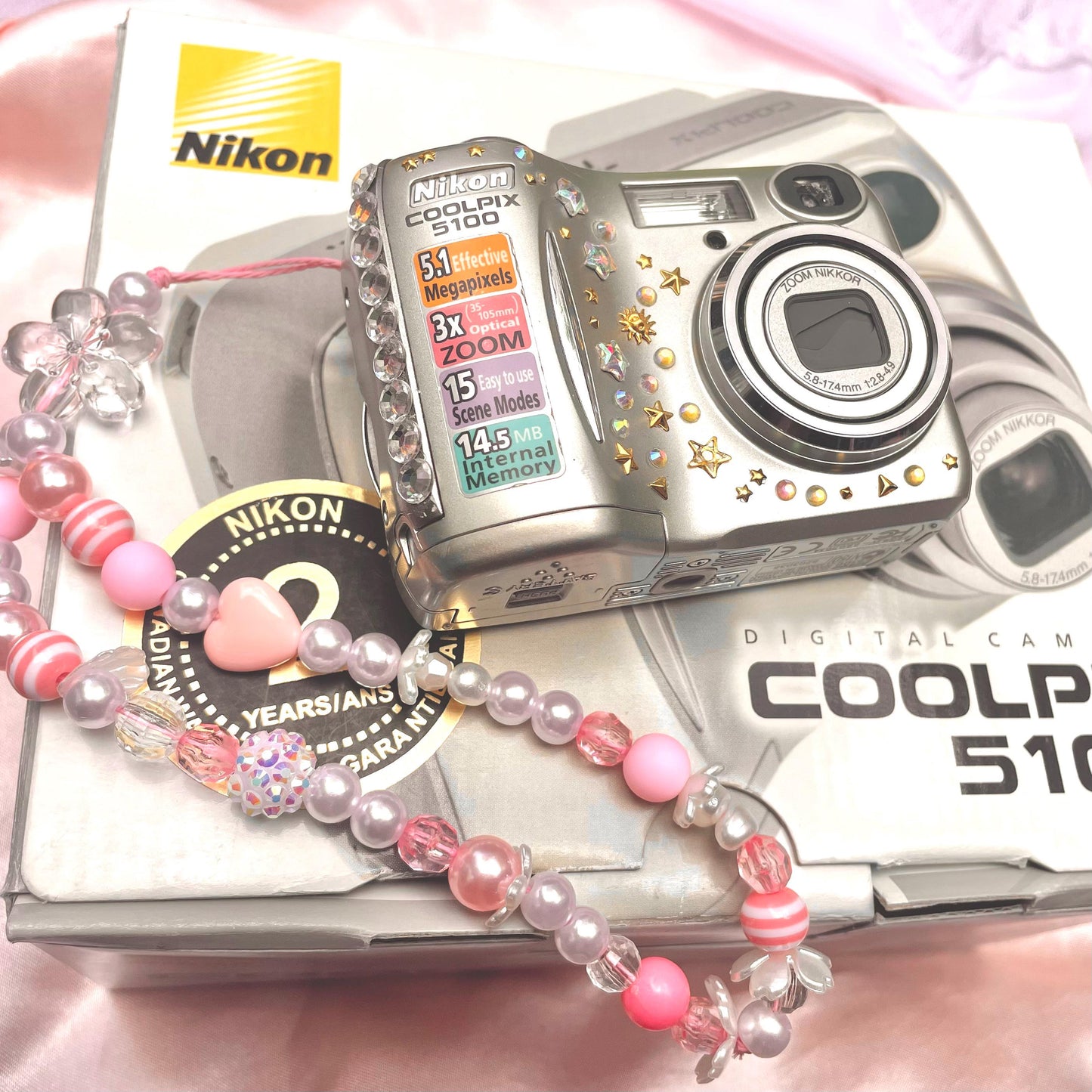 Geniune Nikon Coolpix E5100 BOXED SET cute y2k aesthetic digicam with beaded strap PreOwned