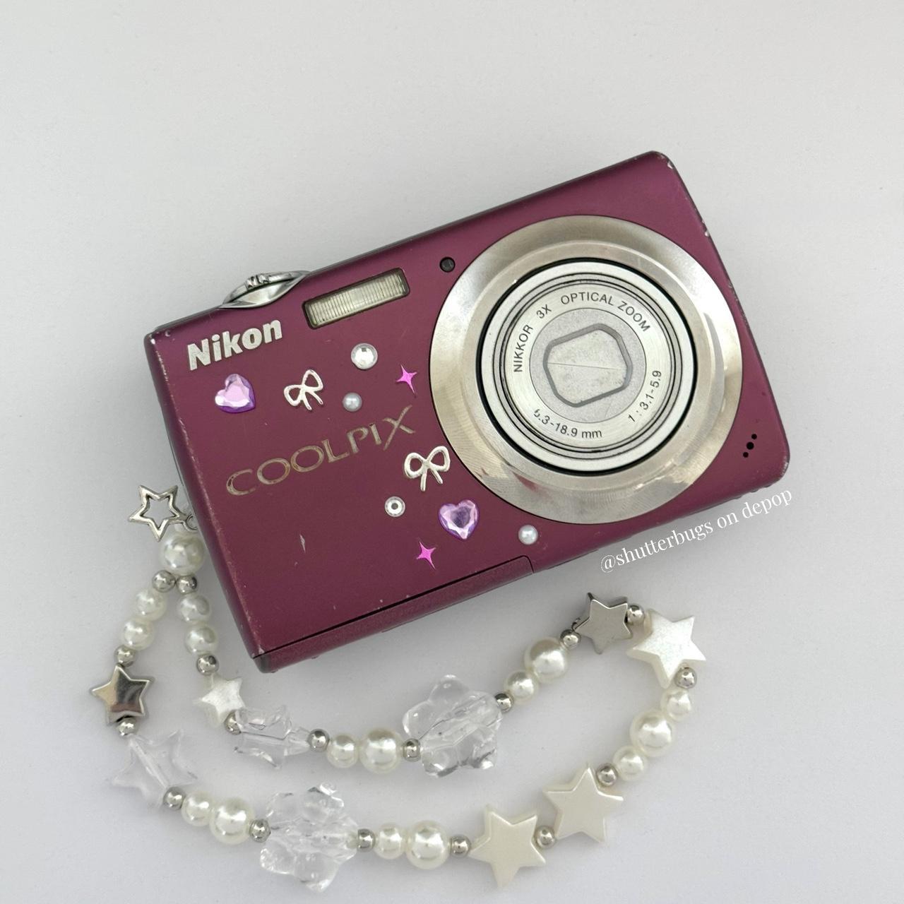 Geniune Pre-Owend Nikon Coolpix S220 Plum Digital Camera
