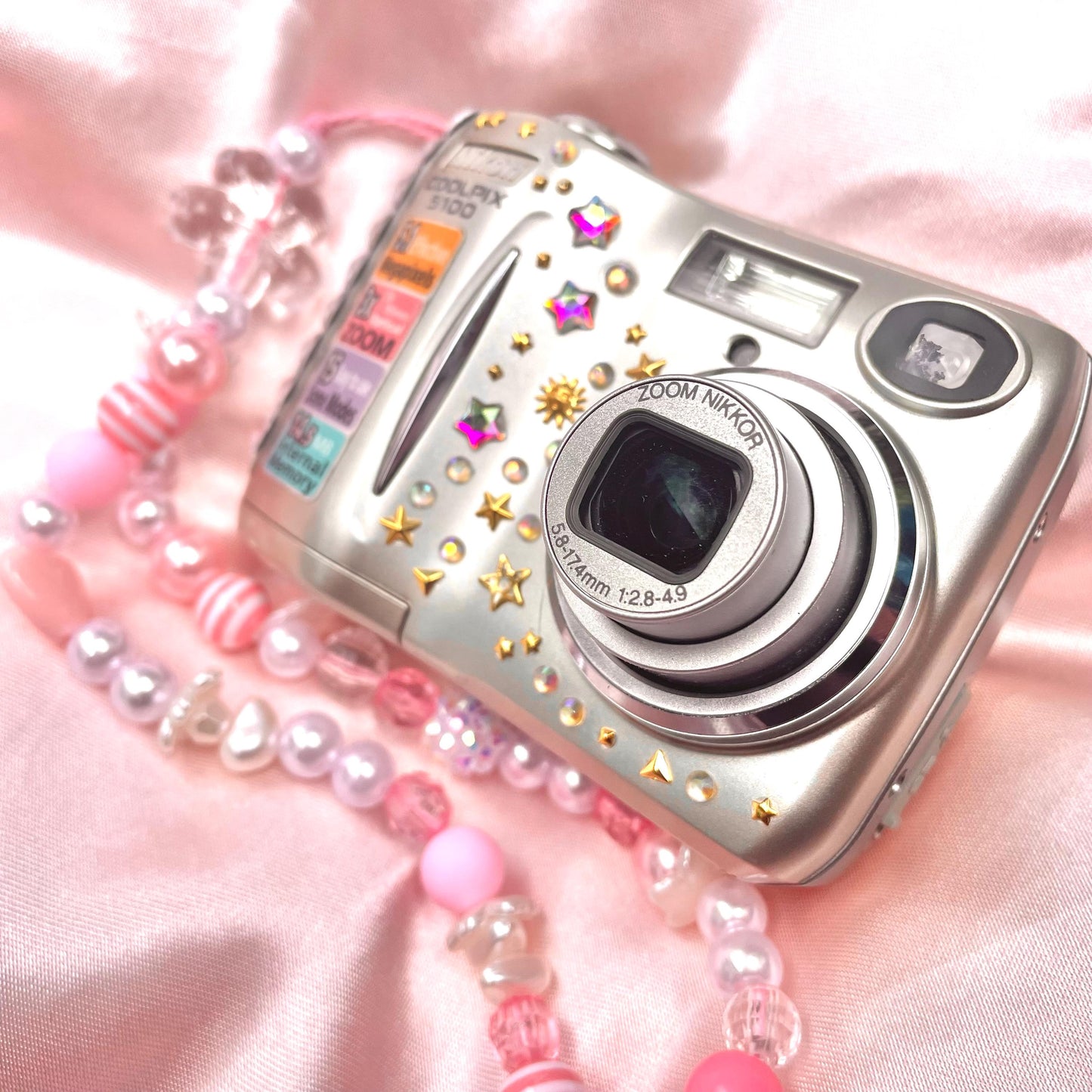 Geniune Nikon Coolpix E5100 BOXED SET cute y2k aesthetic digicam with beaded strap PreOwned